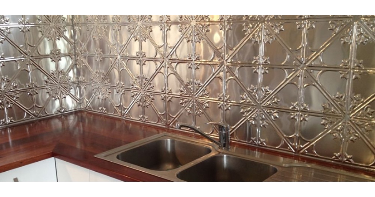 How to clean and polish pressed metal panels