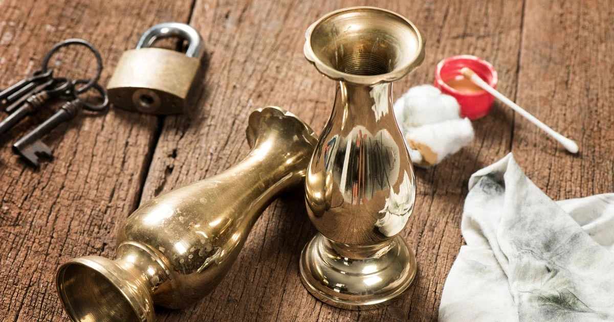 Clean & polish brass Clean & polish brass
